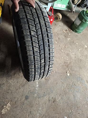 vossen diska: Колеса в сборе 205 / 60 / R 16, Зима, 1 шт, Легковые, Литые, отверстий - 5 — 3