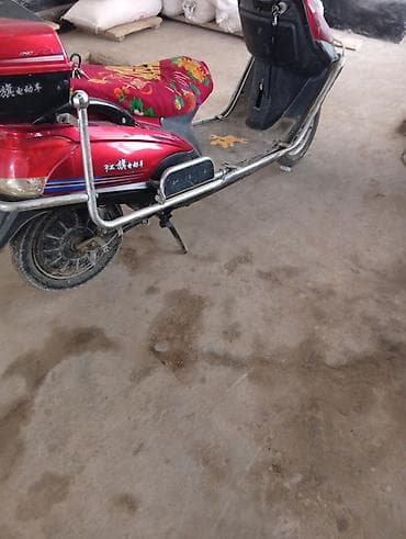 электро мото: Электроскутер (классический городской), красный цвет. Особенности и — 1