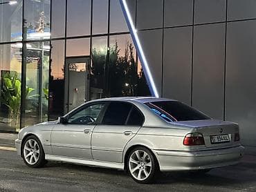 BMW 5 series: 2001 г., 2.5 л, Механика, Бензин, Седан