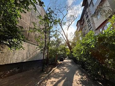 5: 2 комнаты, 44 м², Бишкек Парк ТРЦ 104 серия, 5 этаж, Косметический ремонт — 9