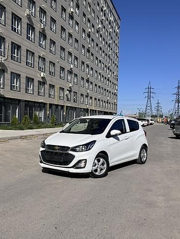 Chevrolet Spark: 2020 г., 1 л, Автомат, Бензин, Хэтчбэк