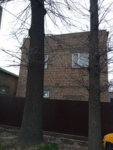 продаю пол дома район рабочий городок: Сдается в аренду двухэтажное помещение 200кв метров.2023 года. Сдается — 1