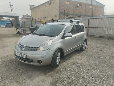 Nissan Note: 2008 г., 1.6 л, Автомат, Бензин, Хэтчбэк