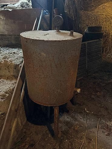 Бак, Металл, 183 л, Самовывоз, Платная доставка at lalafo.kg Бак, Металл, 183 л, Самовывоз, Платная доставка