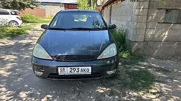 Ford Focus: 2003 г., 1.6 л, Механика, Бензин, Хэтчбэк