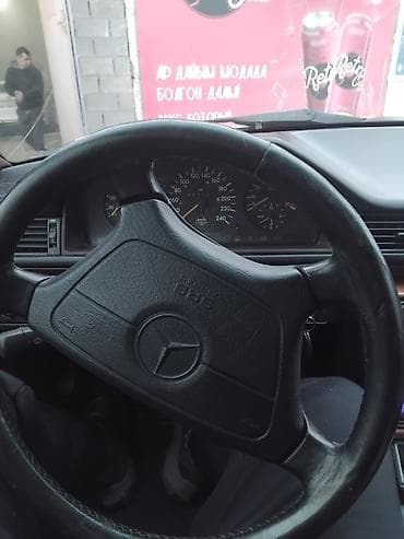 merc 210: Mercedes-Benz E-Class: 1994 г., 2 л, Механика, Бензин, Седан — 6