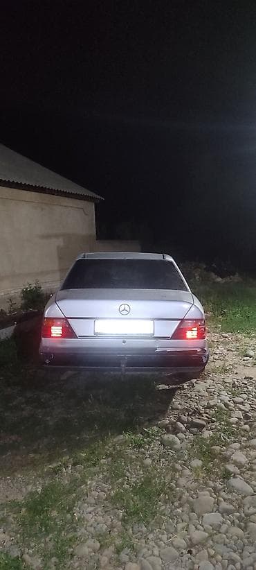 моторчик печки 124: Mercedes-Benz W124: 1991 г., 2.3 л, Автомат, Газ, Седан — 2