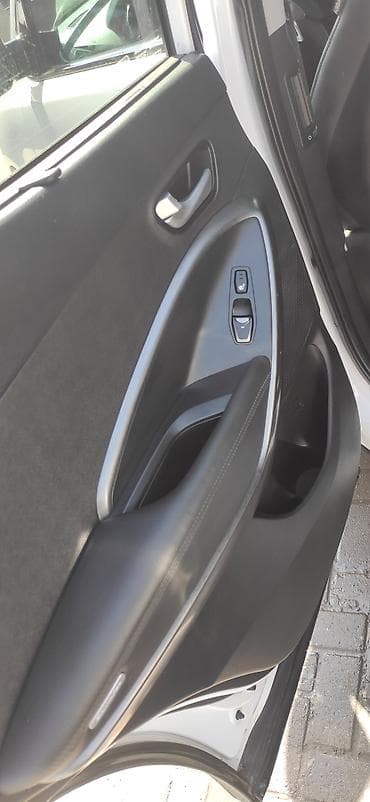 купить h1 hyundai: Hyundai Santa Fe: 2017 г., 2 л, Типтроник, Бензин, Кроссовер — 8