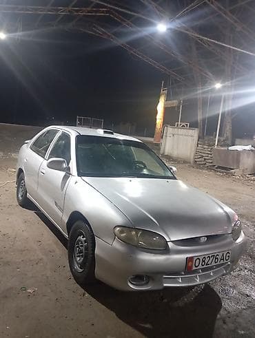 2 8: Hyundai Accent: 1997 г., 1.4 л, Механика, Бензин, Лифтбек — 2