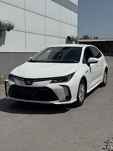 пикап toyota: Toyota Corolla: 2022 г., 1.8 л, Вариатор, Гибрид, Седан — 1
