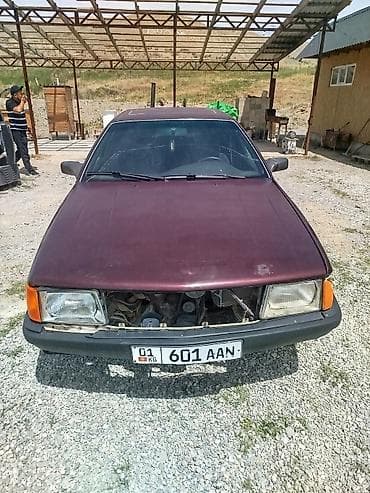 детский багги на бензине: Audi 100: 1990 г., Механика, Бензин, Седан — 4