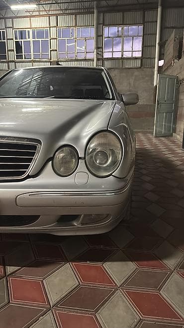 mers 220: Mercedes-Benz E-Class: 2002 г., 3.2 л, Автомат, Бензин, Седан — 6