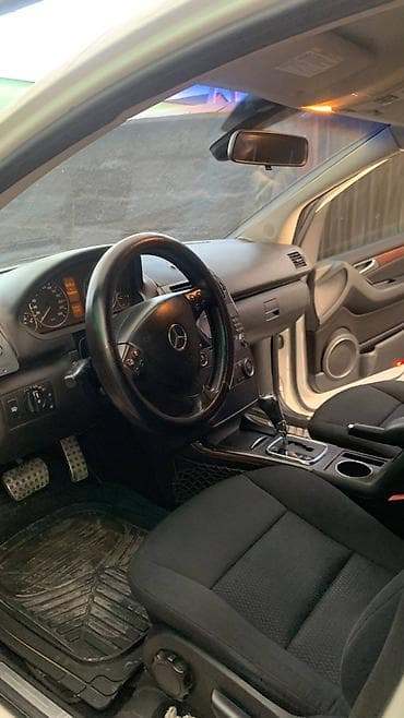 audi a1: Mercedes-Benz A-class: 2005 г., 2 л, Автомат, Бензин, Хэтчбэк — 5