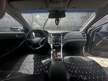 саната ю20: Hyundai Sonata: 2010 г., 2 л, Автомат, Газ, Седан — 3