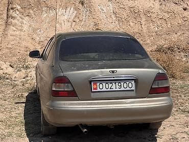kia rio 2014: Daewoo Leganza: 1997 г., Седан — 1