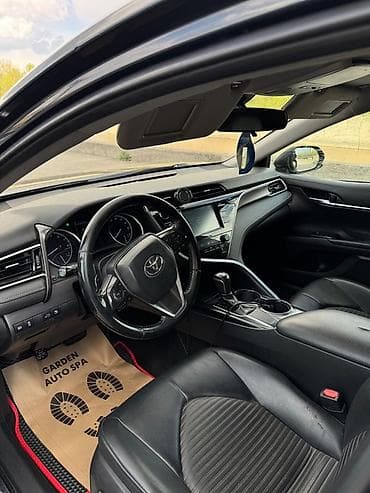 kia stringer: Toyota Camry: 2018 г., 2.5 л, Автомат, Бензин, Седан — 5