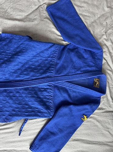 кимона: Кимоно MIZUNO Размер 170 не носился толком торг имеется — 2