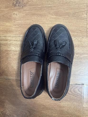 заим денег: Лоферы LUIVITO Fashion Shoes, черные - Классический дизайн с — 1
