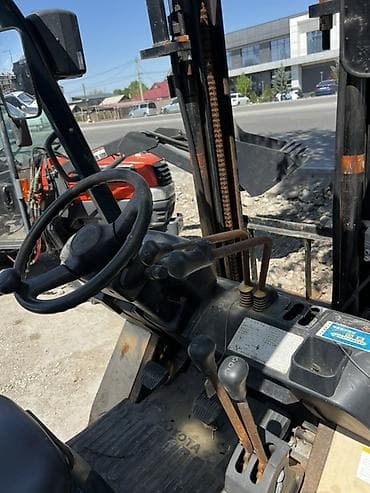 покрышка на погрузчик: Погрузчик, Toyota, Колесный, Вилочный — 6