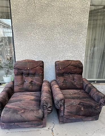 альбион фриго: Прямой диван, Б/у — 1