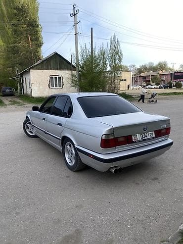 kia morning 2012: BMW 520: 1992 г., 2.5 л, Ручные, Бензин, Седан — 6