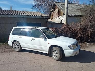 кia 5: Subaru Forester: 2001 г., 2 л, Автомат, Бензин — 2