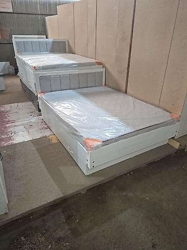 кроваты: Двуспальная кровать, Новый, С мягким изголовьем, длина - 200 см — 1