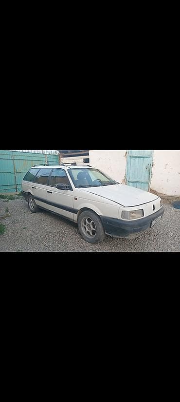 Volkswagen Passat Variant: 1992 г., 1.8 л, Механика, Бензин, Универсал