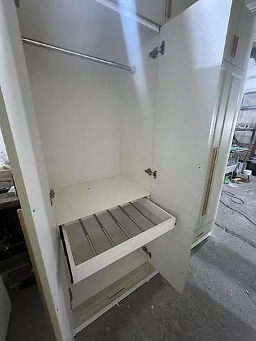 Пуфики: Шифоньер, шкаф для одежды, Прямой — 3