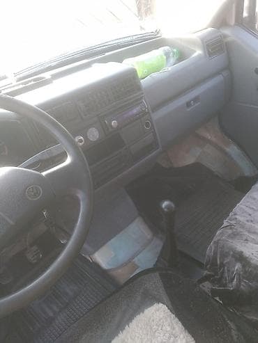 Унаа: Volkswagen Transporter: 1992 г., 1.9 л, Кол менен иштөөчү, Дизель, Вэн/Минивэн — 7