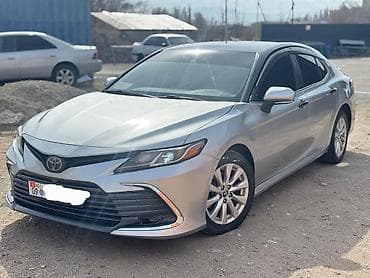 Toyota Camry: 2018 г., 2.5 л, Автомат, Бензин, Седан at lalafo.kg Toyota Camry: 2018 г., 2.5 л, Автомат, Бензин, Седан