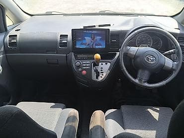 re sovio: Toyota WISH: 2003 г., 1.8 л, Автомат, Бензин, Минивэн — 10