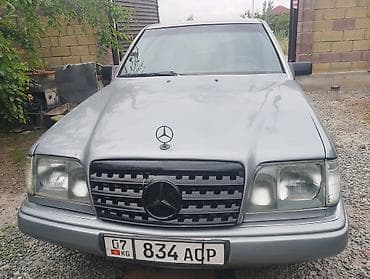 124 купе: Mercedes-Benz E-Class: 1991 г., 2.2 л, Механика, Бензин, Седан — 3