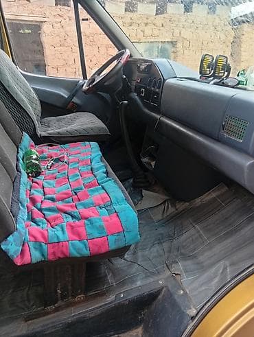 lancer 10: Mercedes-Benz Спринтер: 1997 г., 2.9 л, Механика, Фургон — 4