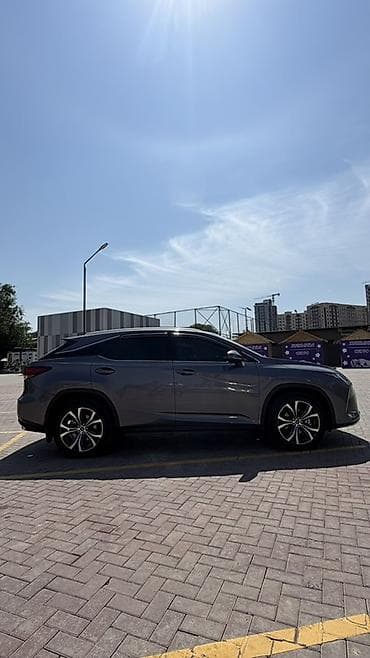 Lexus RX: 2021 г., 2 л, Типтроник, Бензин, Кроссовер — 2