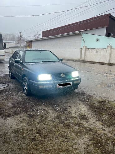 vento венто: Volkswagen Vento: 1995 г., 1.8 л, Механика, Бензин, Седан — 1