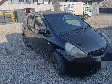 авто с последующим выкупом фит: Honda Fit: 2002 г., 1.3 л, Вариатор, Бензин, Хэтчбэк — 4