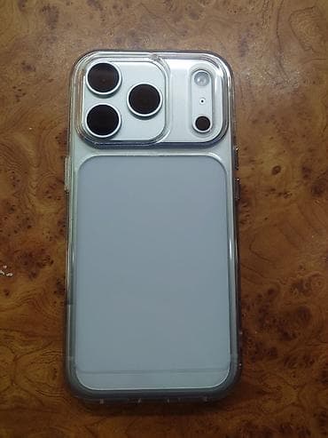 камера для видео: IPhone 17 Pro, Б/у, 512 ГБ, White Titanium, Коробка, 100 % — 1