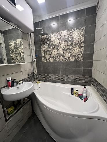 3комн: 3 комнаты, 64 м², 106 серия, 3 этаж, Евроремонт — 5