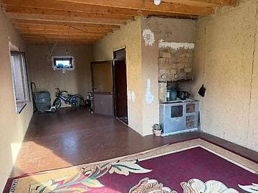 Продаётся дом в г. Кызыл-Кыя, ул. Машзавод. Площадь дома: 90 кв.м — 2