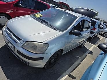 santa fe: Hyundai Getz: 2004 г., 1.1 л, Механика, Бензин, Хэтчбэк — 3