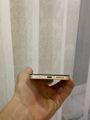 холод бу: Redmi, Redmi 13, Б/у, 128 ГБ, цвет - Бежевый — 4