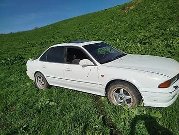 Mitsubishi Galant: 1990 г., Седан — 2