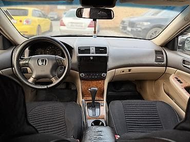 Транспорт: Honda Accord: 2004 г., Автомат, Бензин — 8