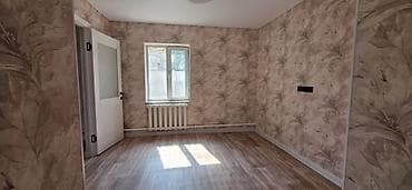 Срочно продаю дом 3-комн кух санузел 60-кв/м² Участок: 2,5-сотки ( — 4