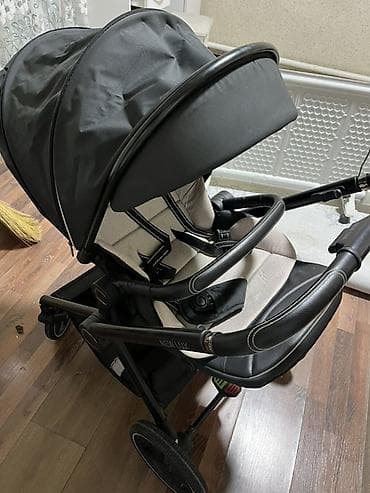 мини коляска: Коляска, Другой бренд, цвет - Черный, Б/у, Самовывоз, Платная доставка — 1