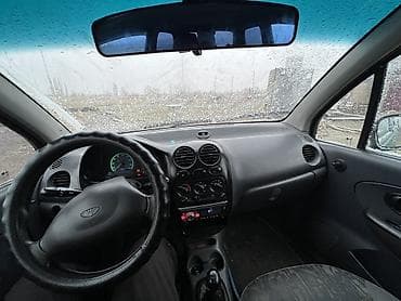 дымится: Daewoo Matiz: 2002 г., 0.8 л, Механика, Бензин, Хэтчбэк — 5