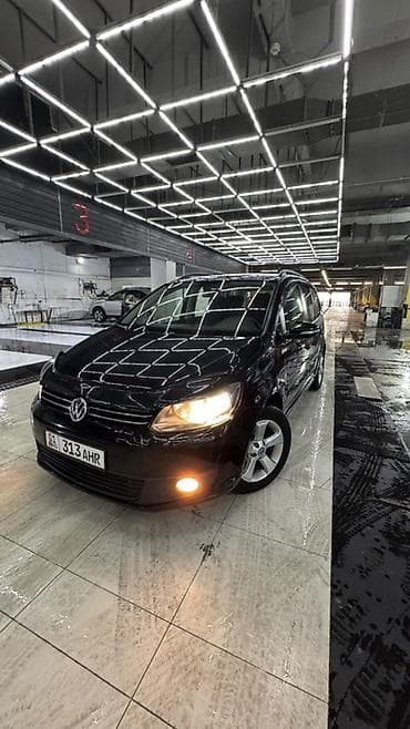 touran: Volkswagen Touran: 2012 г., 1.4 л, Робот, Бензин, Универсал — 5