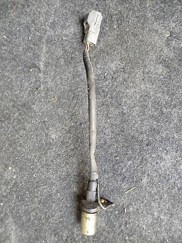 Датчик коленвала Toyota 2003 г., Б/у, Оригинал, Япония