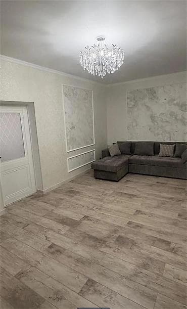 2х: 🏡 Продаётся 2-х этажный дом 📍Район : Ак-Орго ж/м 📌Расположение  — 4